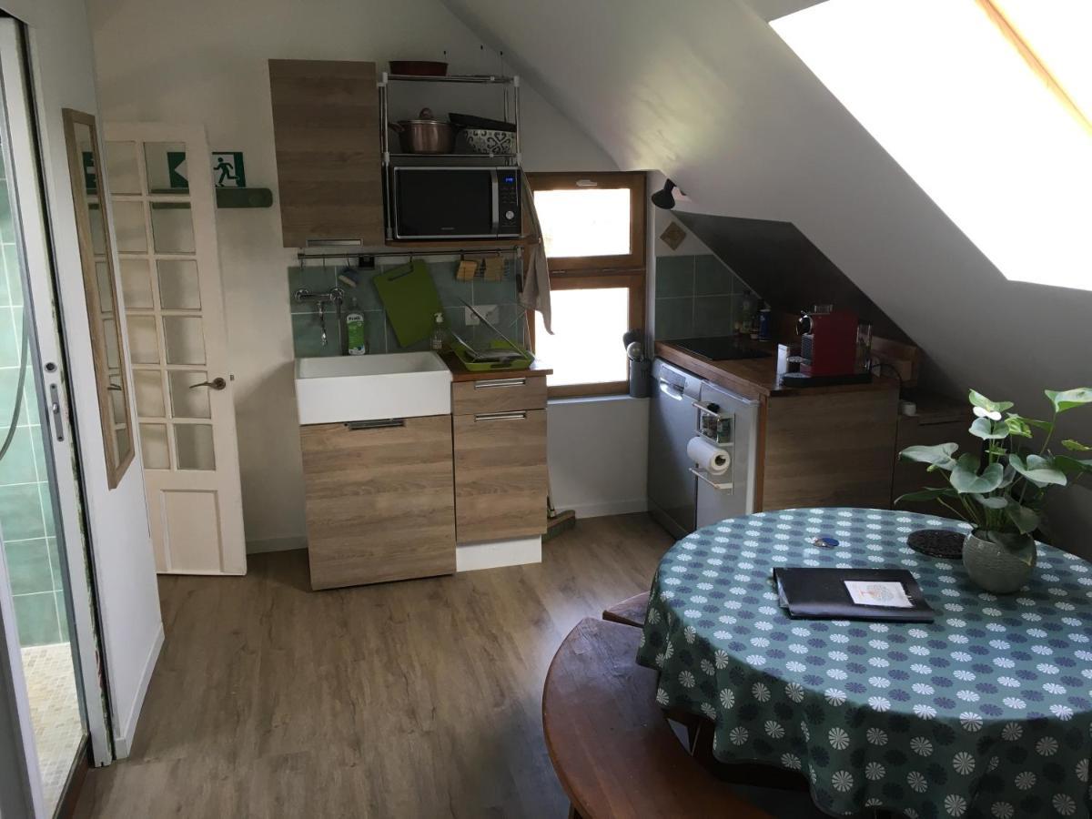 Gite D'Etape Du Tilleul, 4-8 Personnes La Celle-les-Bordes Bagian luar foto